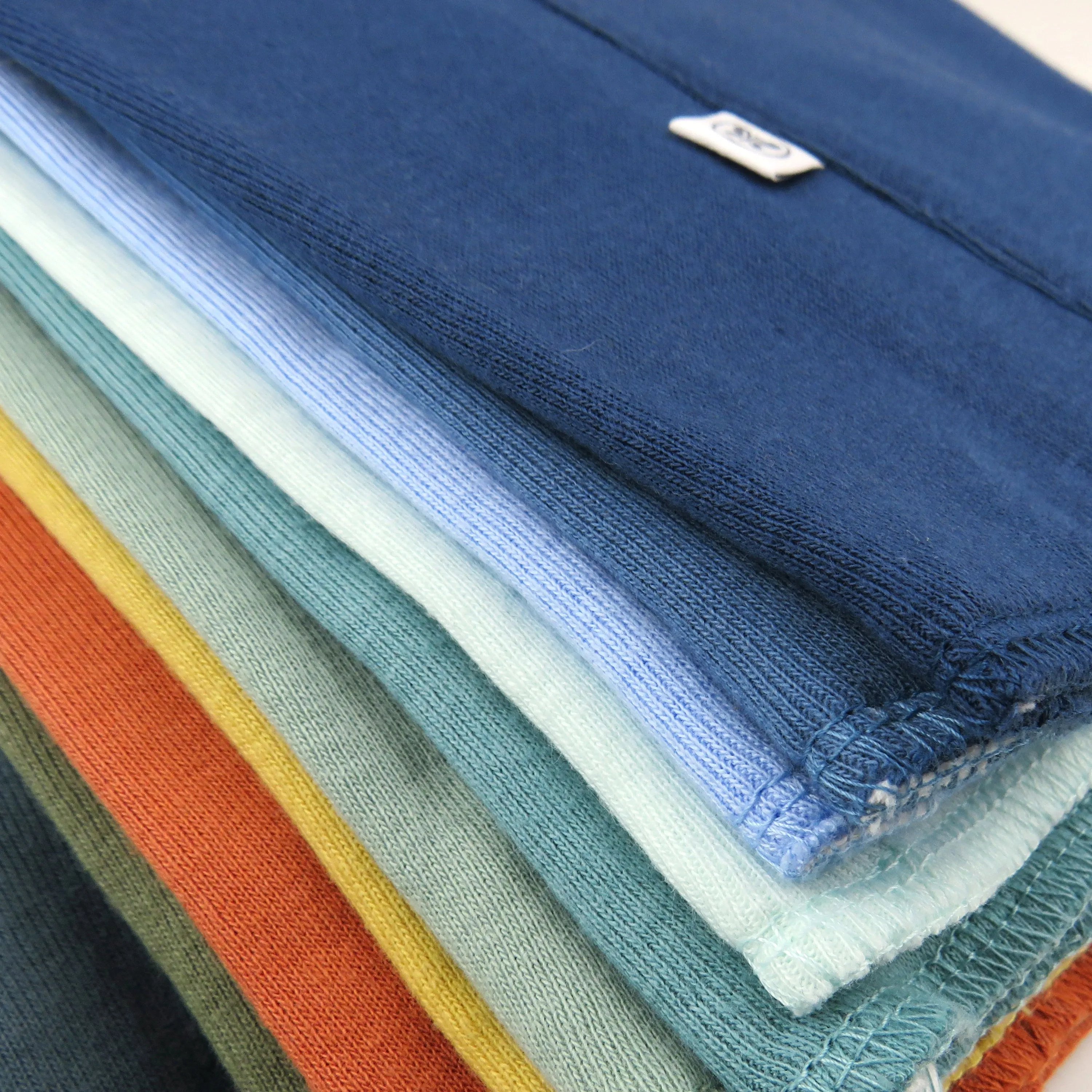 20-Pack Organic Cotton Long Sleeve Bodysuit & Knit Tri-fold Burp Cloth Bundle