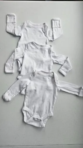 3-Pack White Long-Sleeved Onesie Bundle, with Foldable Ends, Organic Cotton, Baby Gap. 0-3M, Kids 3 Month (0-3M)