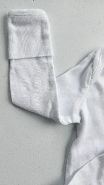 3-Pack White Long-Sleeved Onesie Bundle, with Foldable Ends, Organic Cotton, Baby Gap. 0-3M, Kids 3 Month (0-3M)