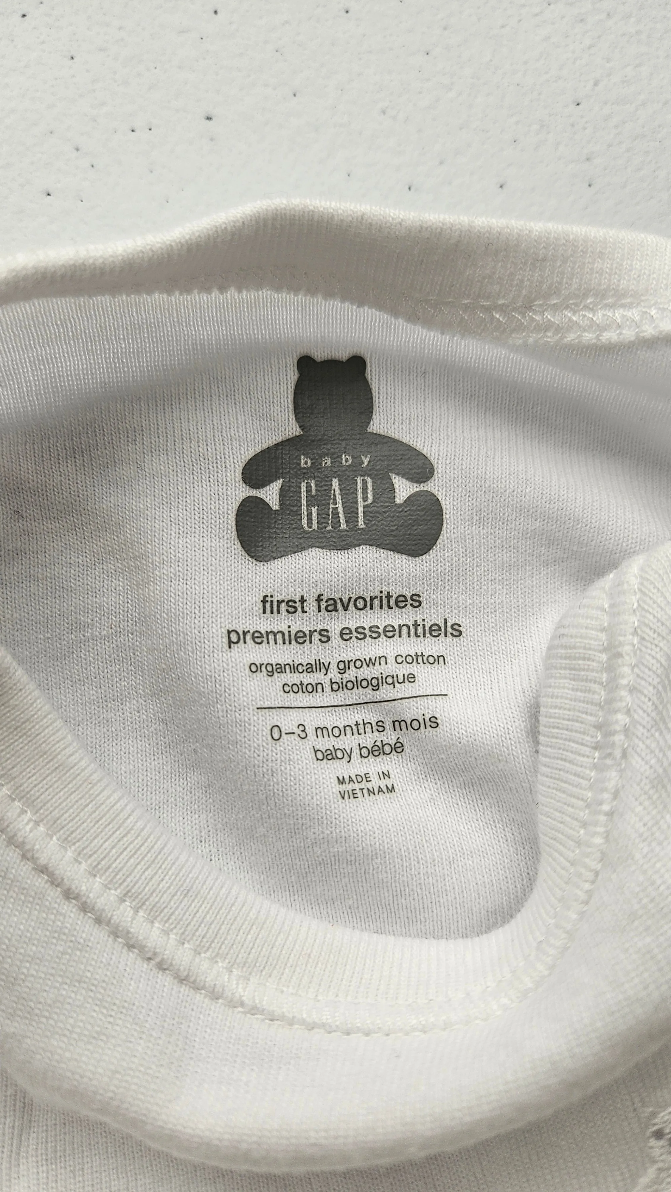 3-Pack White Long-Sleeved Onesie Bundle, with Foldable Ends, Organic Cotton, Baby Gap. 0-3M, Kids 3 Month (0-3M)