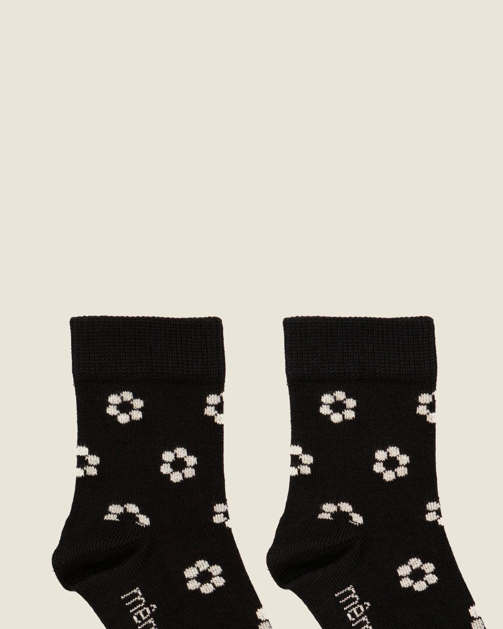 6-12M - Baby Socks in Daisy Dots