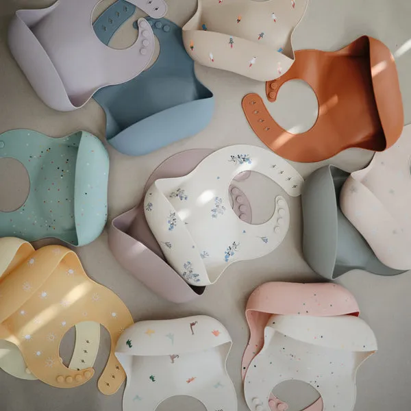 Mushie Silicone Baby Bib Powder Pink Confetti