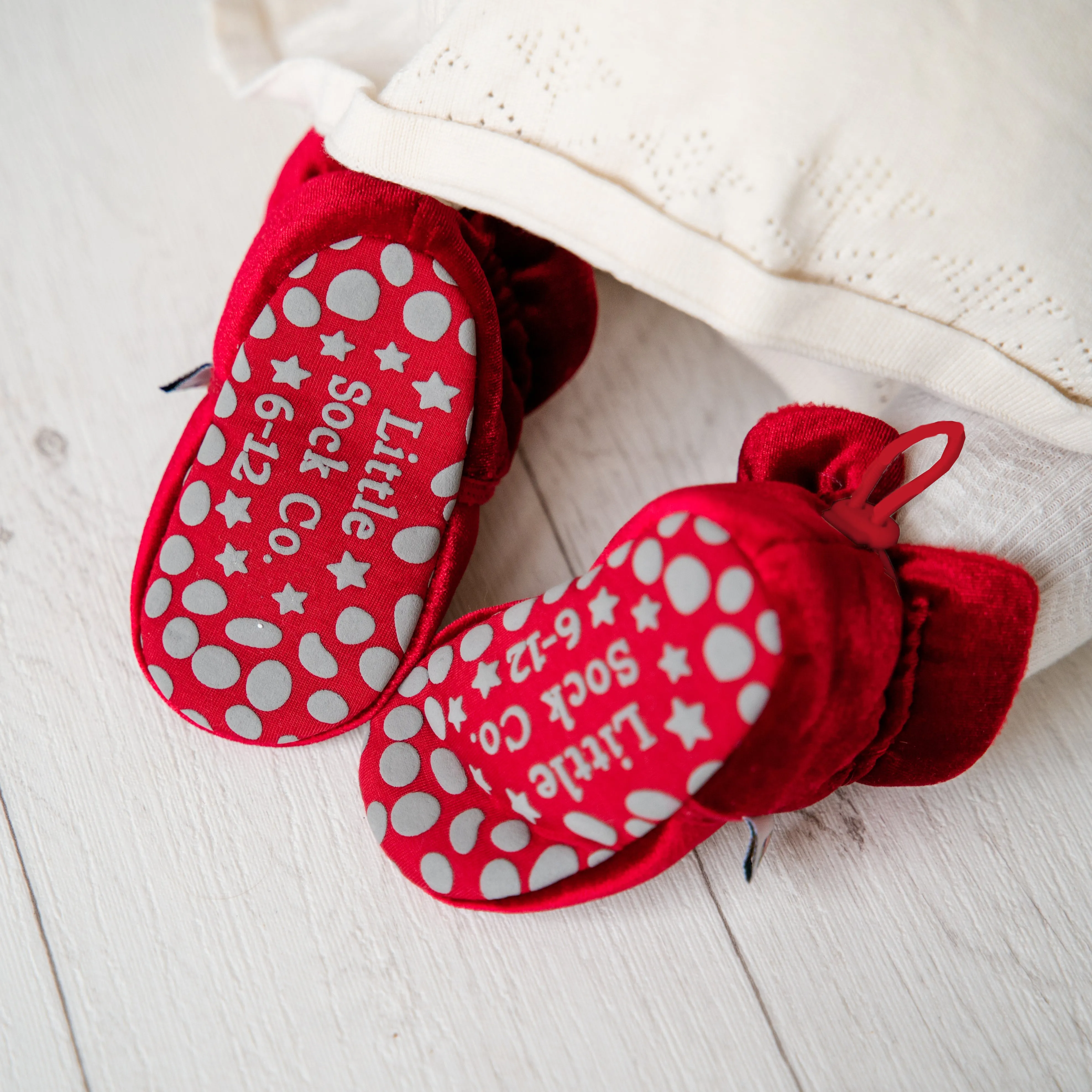 Stay-on, Non-Slip Crimson Red Velvet Booties   Amore Sock Bundle