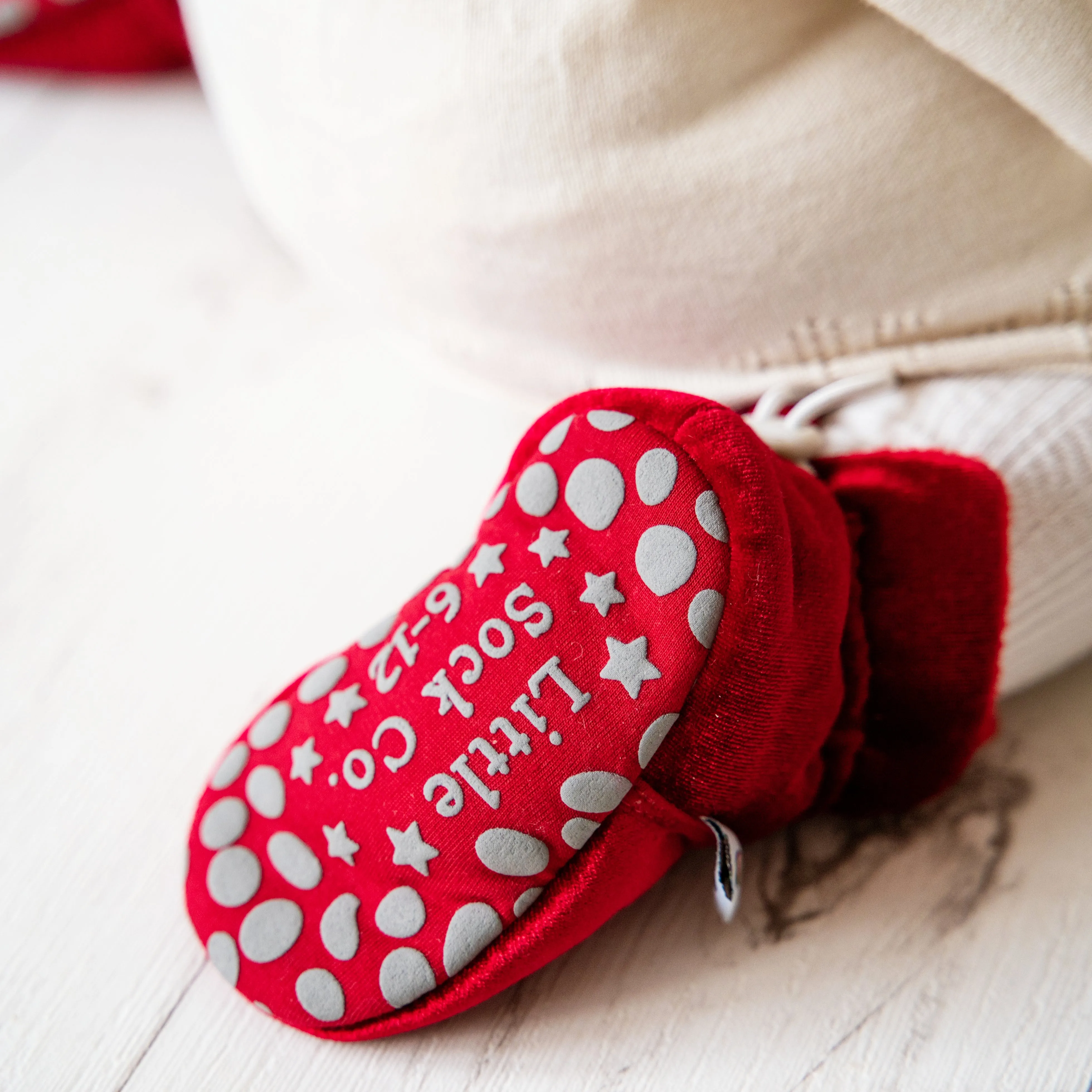 Stay-on, Non-Slip Crimson Red Velvet Booties   Amore Sock Bundle